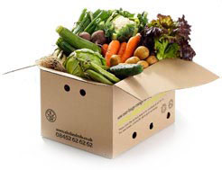 medium mixed box of organic fruit & veg