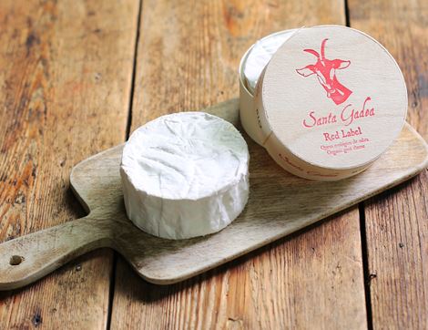 Red Label Goat's Cheese, Organic, Santa Gadea (145g)
