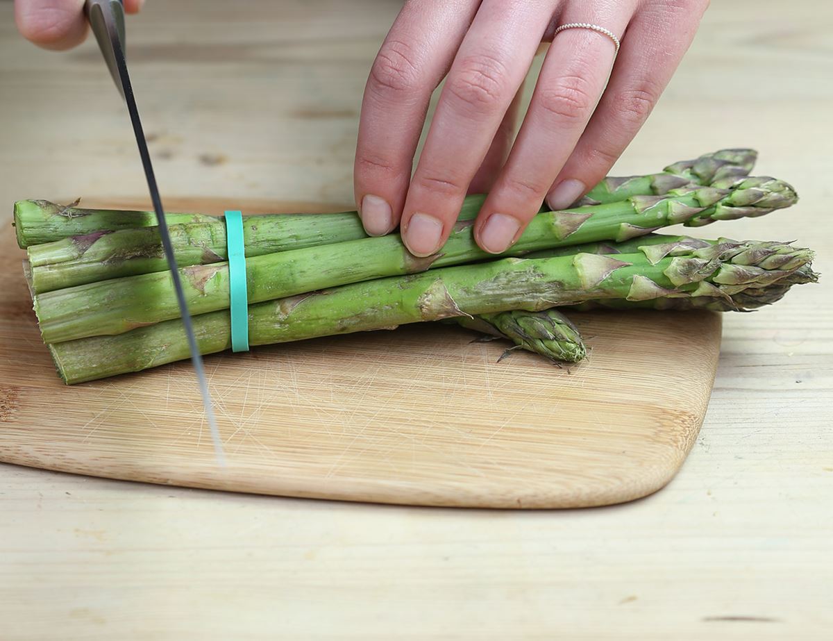 Woodland Asparagus Pesto Recipe Abel & Cole