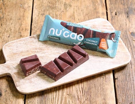 Coconut & Cinnamon Chocolate Bar