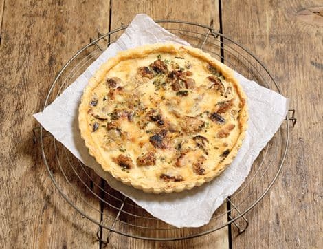 Roasted Cauliflower & Cheddar Tart