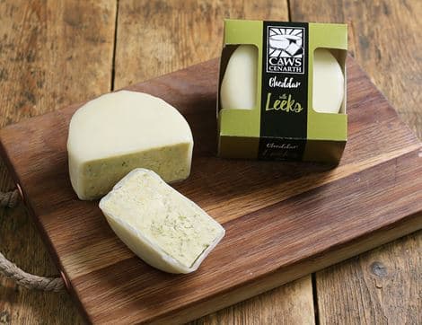 Cheddar with Leeks