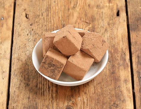 Raw Chocolate Hazelnut Truffles