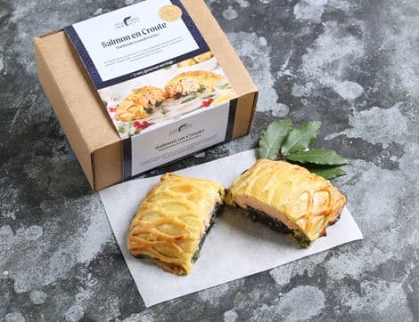 Wild Salmon En Croûte image thumbnail
