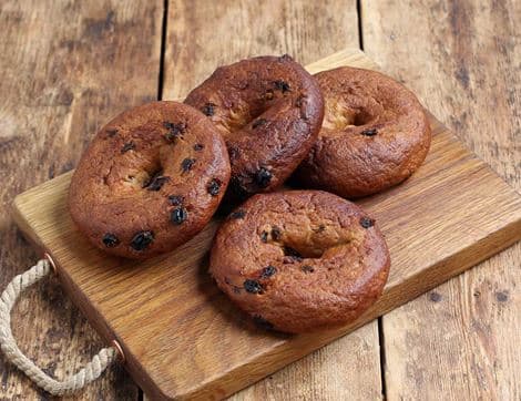 Gluten Free Cinnamon & Raisin Bagels