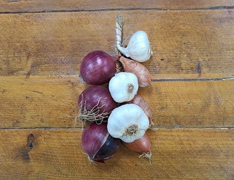 Garlic, Shallot & Red Onion String
