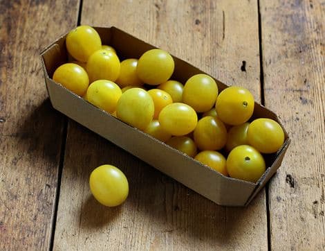 Yellow Cherry Tomatoes (250g)