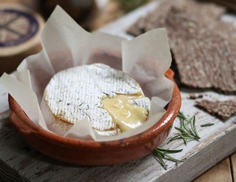 Black Pepper Brie, Organic, Abel & Cole (200g) image thumbnail