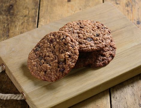 Raisin and Walnut Cookies