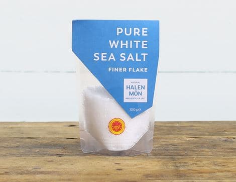 Pure White Finer Flake Sea Salt