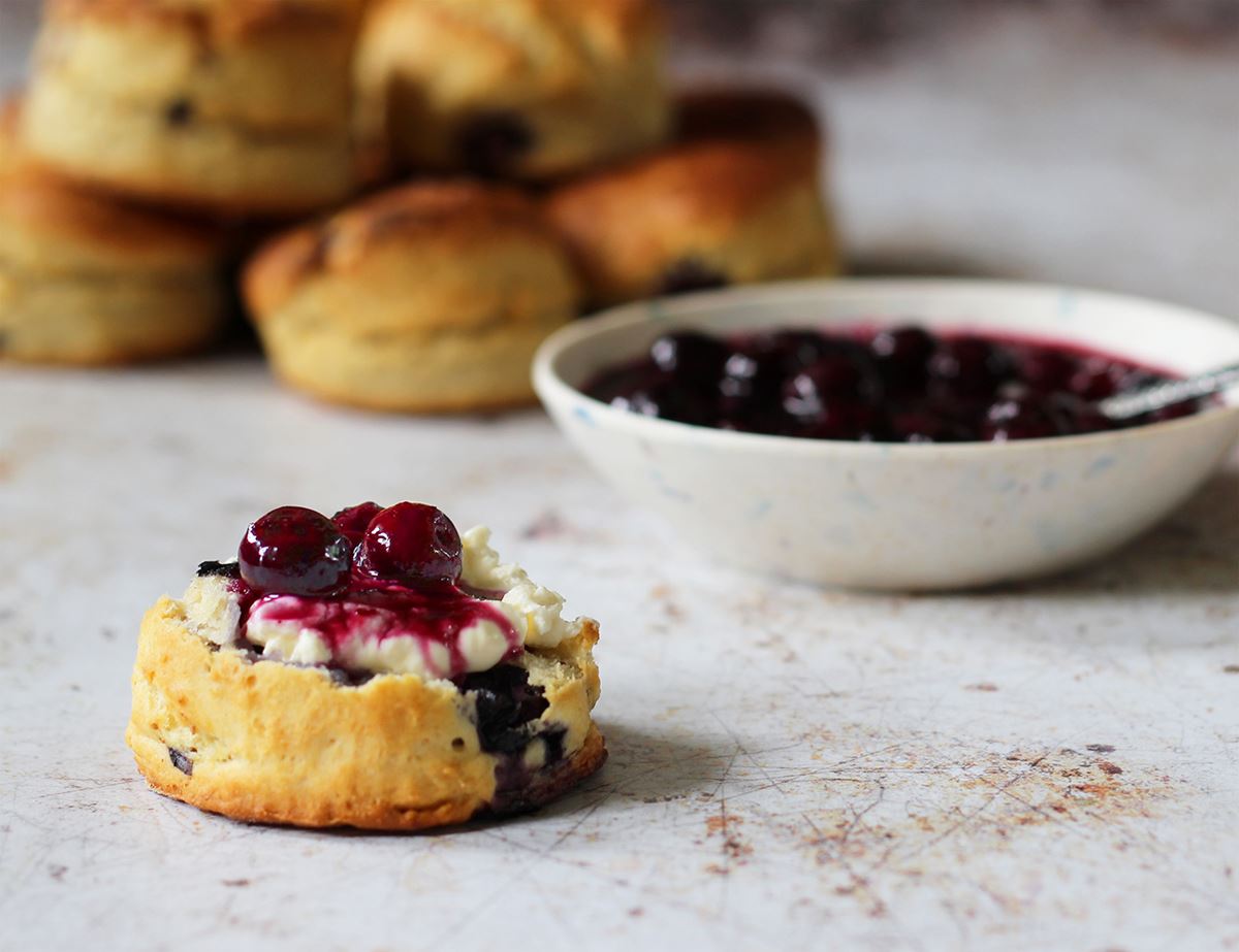 Lemonade & Blueberry Scones