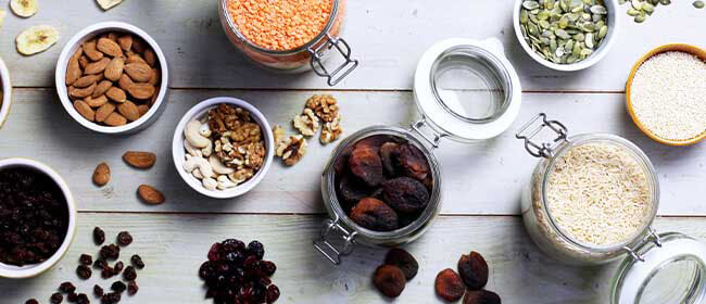 Dried fruit, nuts & seeds