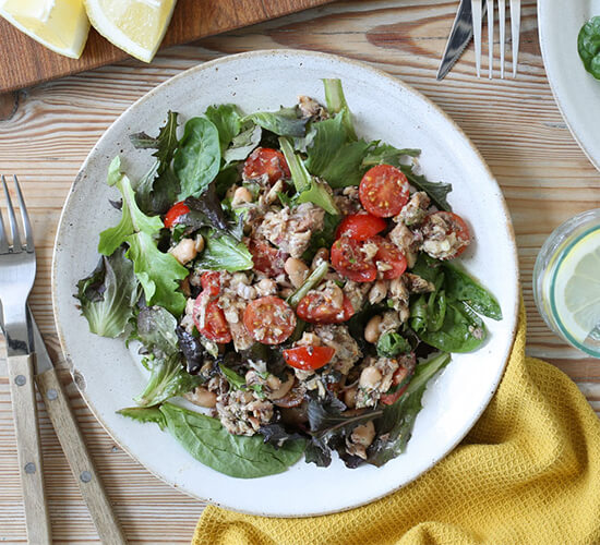 Mediterranean Sardine & Chickpea Salad