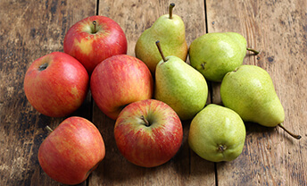 Add seasonal, organic apples and pears to your fruit bowl