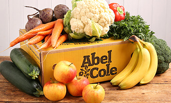 Discover our new Packaging Free Fruit & Veg Box
