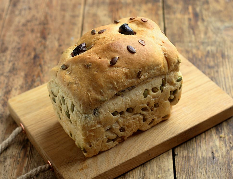 Olive Bread, Organic, Authentic Bread Co. (400g)
