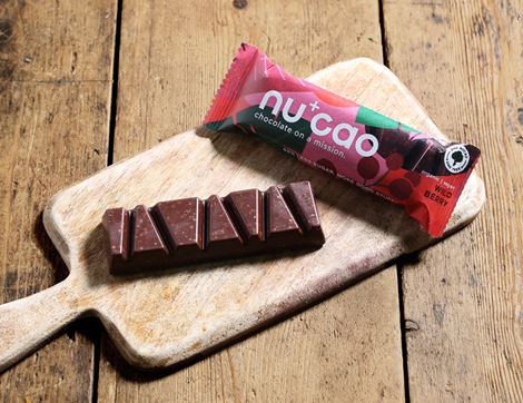 organic wild berry chocolate nu cao