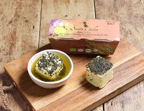 organic gold label goats cheese with thyme santa gadea
