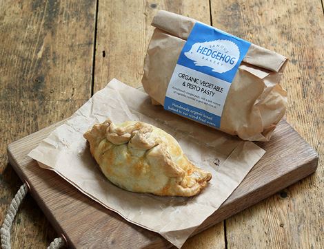 Vegetable & Pesto Pasty, Organic, Famous Hedgehog Bakery (180g)