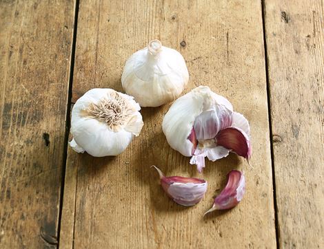 Garlic, Organic (3 bulbs)