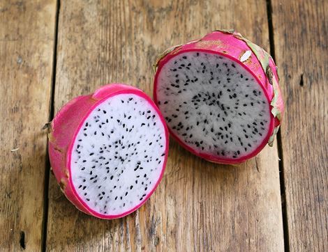 Dragon Fruit, Organic (1 piece)
