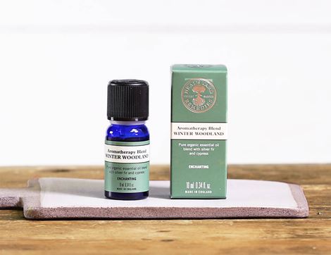 organic winter woodland aromatherapy oil blend neals yard remedies