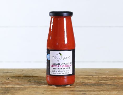Chilli & Garlic Passata Sauce, Organic, Mr Organic (400g)