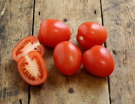 organic plum tomatoes 500g