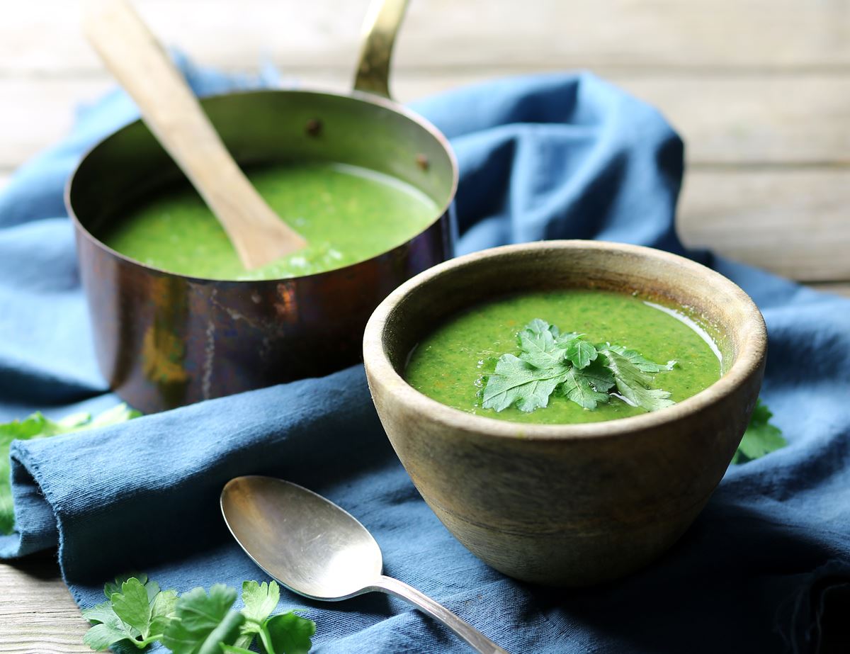 Courgette Soup with Fresh Ginger & Turmeric
