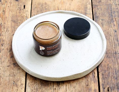face & body scrub rosehip pinks boutique