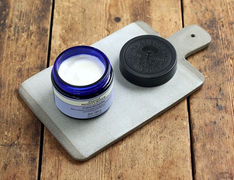 almond moisturiser neal's yard remedies