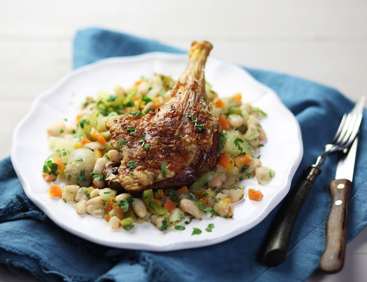 Roast Duck Legs & Cannellini Bean Cassoulet