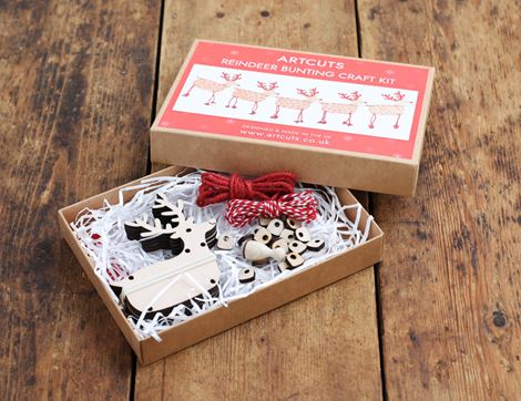 Wooden Reindeer Bunting Craft Kit, Artcuts