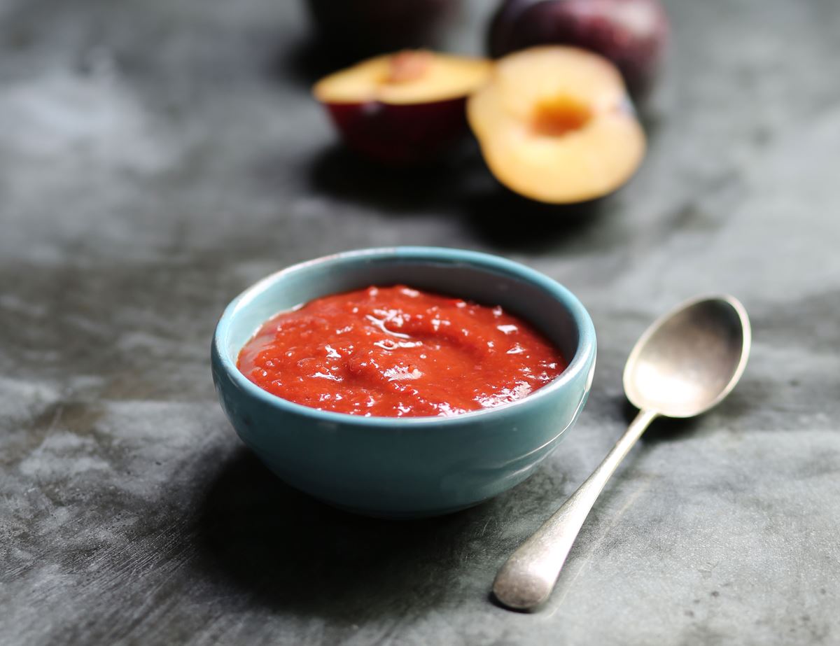 Smoky Plum Barbecue Sauce