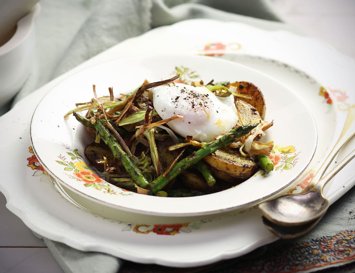 Indian Spiced Asparagus Salad with Poached Eggs