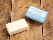 baby-uncented pure-castile bar soap dr bronner's