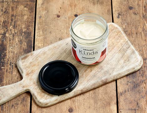 Vegan Farmhouse Creamy Spread, Organic, Kinda Co. (130g)