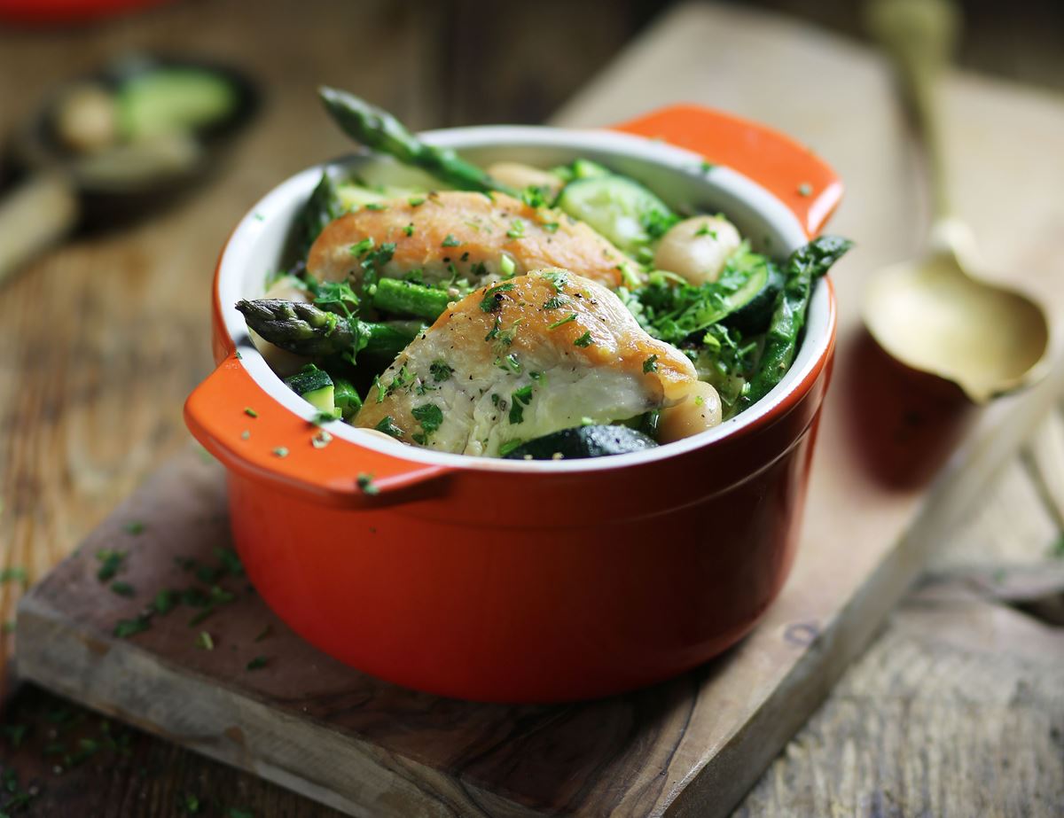 Chicken Braised with Asparagus & Butter Beans