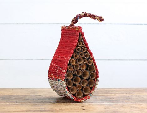 artisan bee nester wildlife world