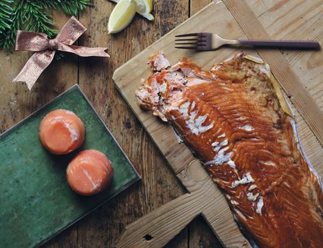 Roast Smoked Salmon Side, Organic, Inverawe (680g avg)