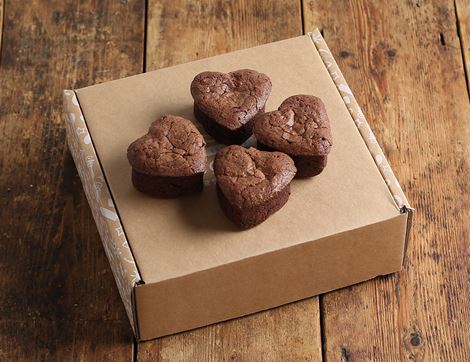 Heart-Shaped Chocolate Brownies, B Corp, Non-Organic, Meg Rivers (200g, pack of 4)