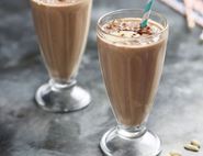 Iced Cocoa & Peanut Smoothie