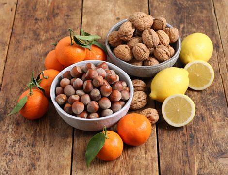 The Christmas Citrus & Nut Gift Box, Organic (2kg)