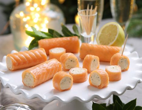 Smoked Salmon Filled Canapes, Land-Based Responsibly Farmed, Severn & Wye (360g)