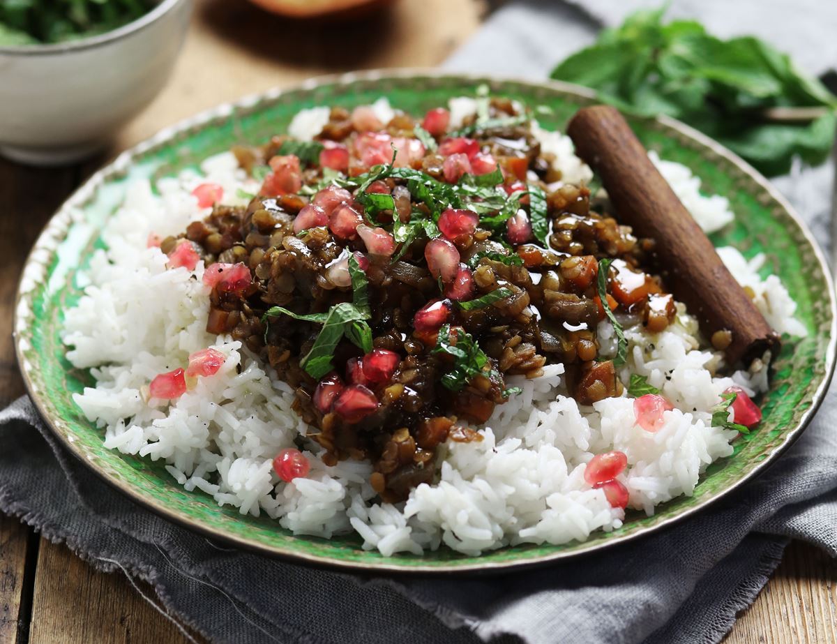 Date & Tamarind Lentils