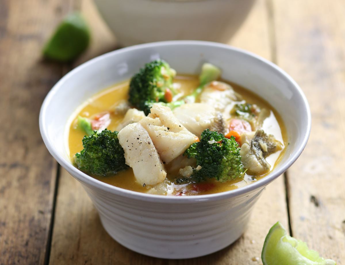 Thai Red Fish Curry with Coconut & Broccoli