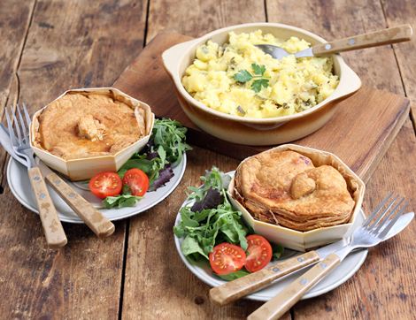 Pie And Mash For Two, Organic, Lodge Farm (860g)