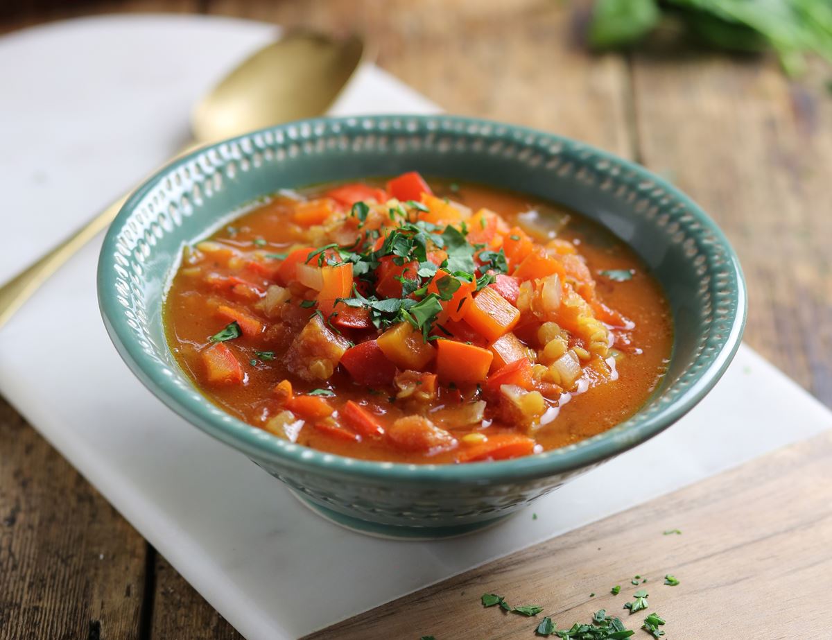 Tomato, Pepper & Red Lentil Soup