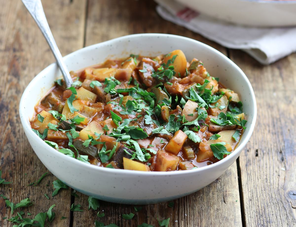 Sicilian Aubergine & Potato Stew