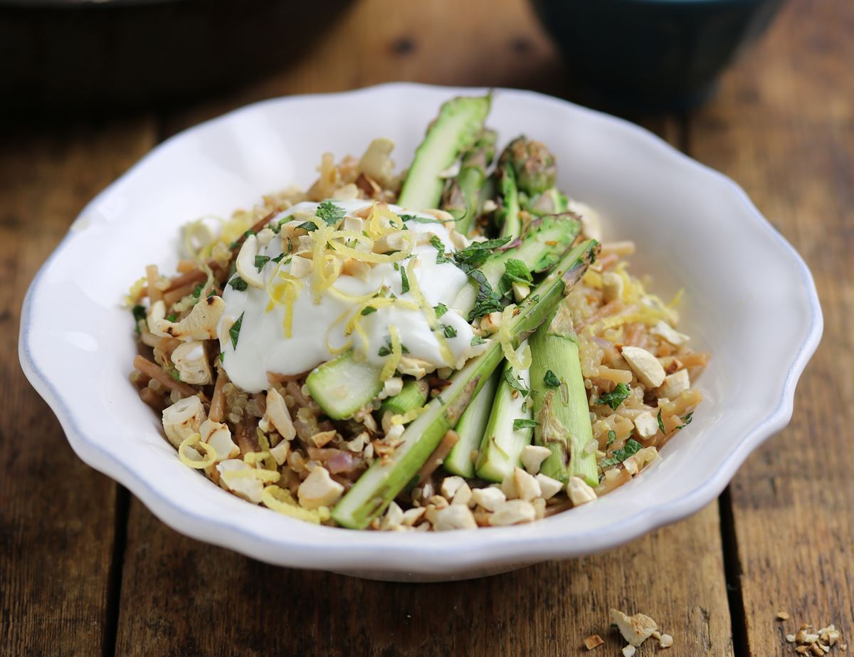 Asparagus & Cashew Quinoa Pilaf